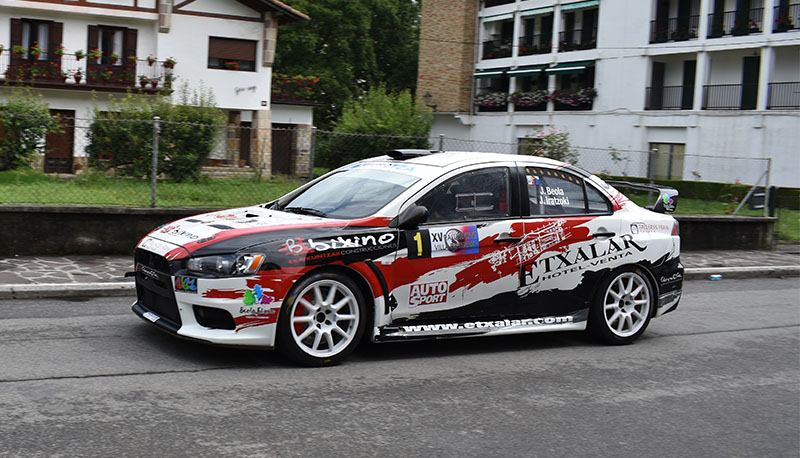 Gran ambiente en la Subida a Ibardin